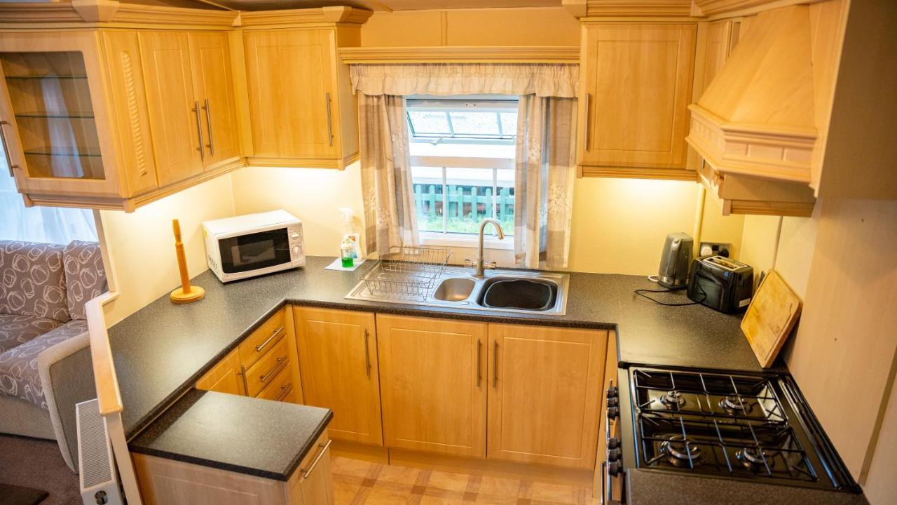 The Elms Static Caravan Cullompton Exteriör bild